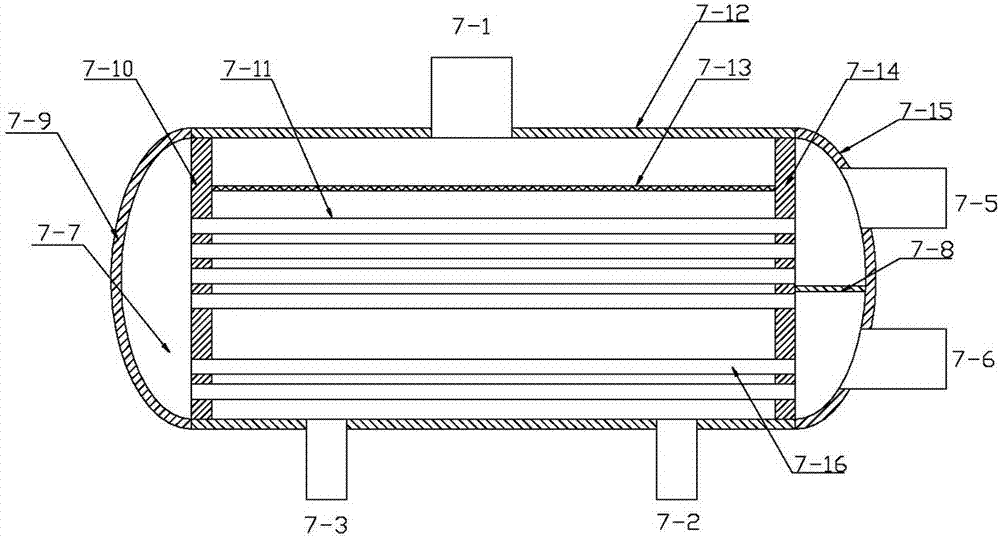 Composite evaporative cooling device with natural cooling function for large-scale equipment