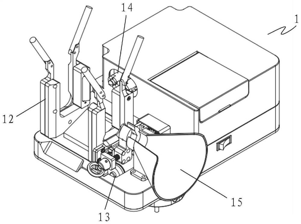 Live-line work robot lead lap joint device and lap joint method
