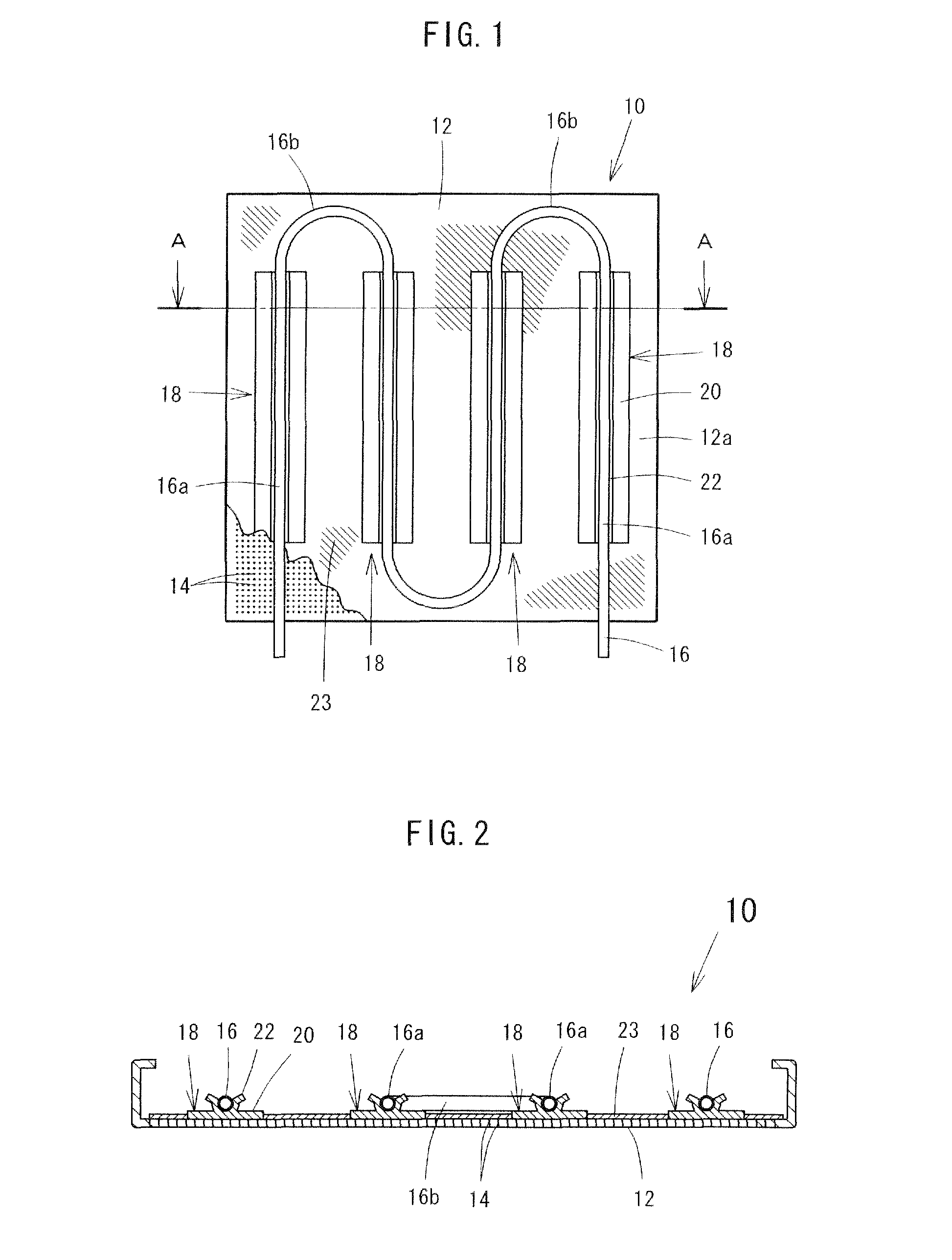 Cooling/heating panel with holding device