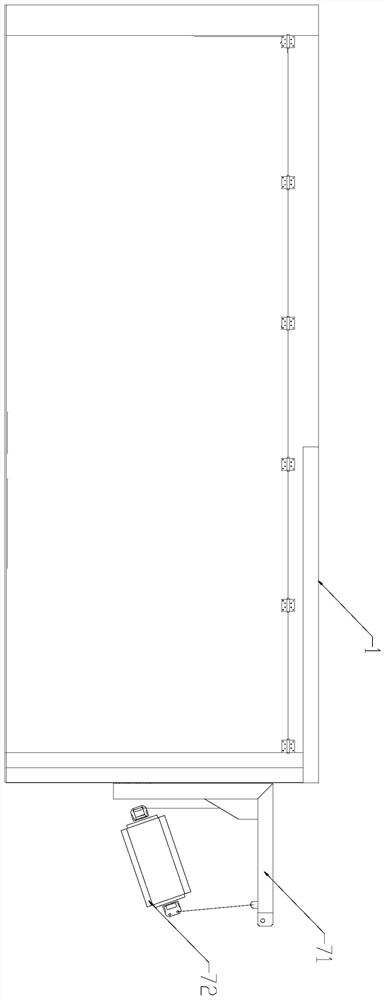 Container type crushing device convenient to maintain