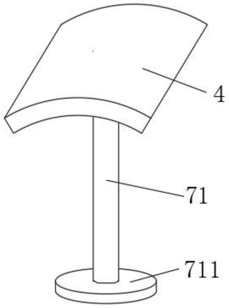 An auxiliary device for welding the cylinder body of a gas storage cylinder