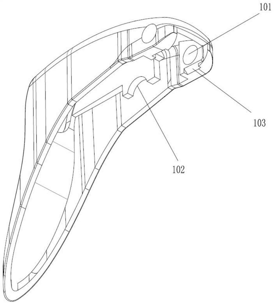 Full-plastic spraying device