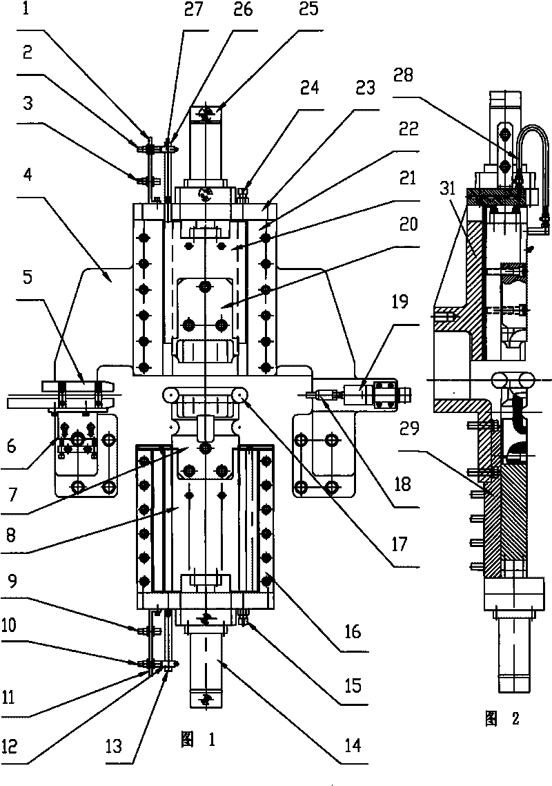 Two-station mandrel mechanism for serially connected knitting of metal ring chain