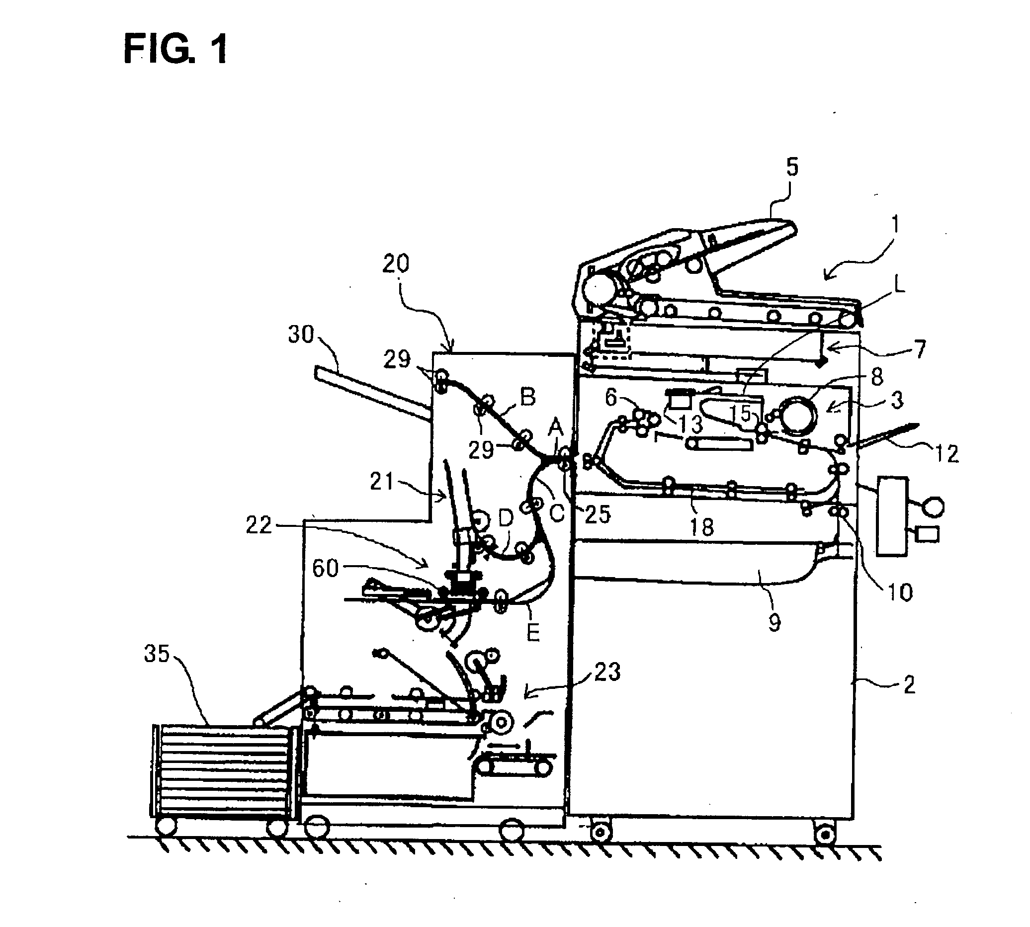 Adhesive dispensing apparatus and image forming apparatus