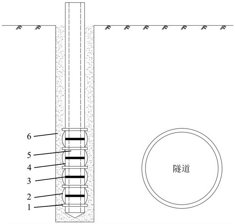 Multi-section compaction-type sleeve valve pipe and grouting method thereof