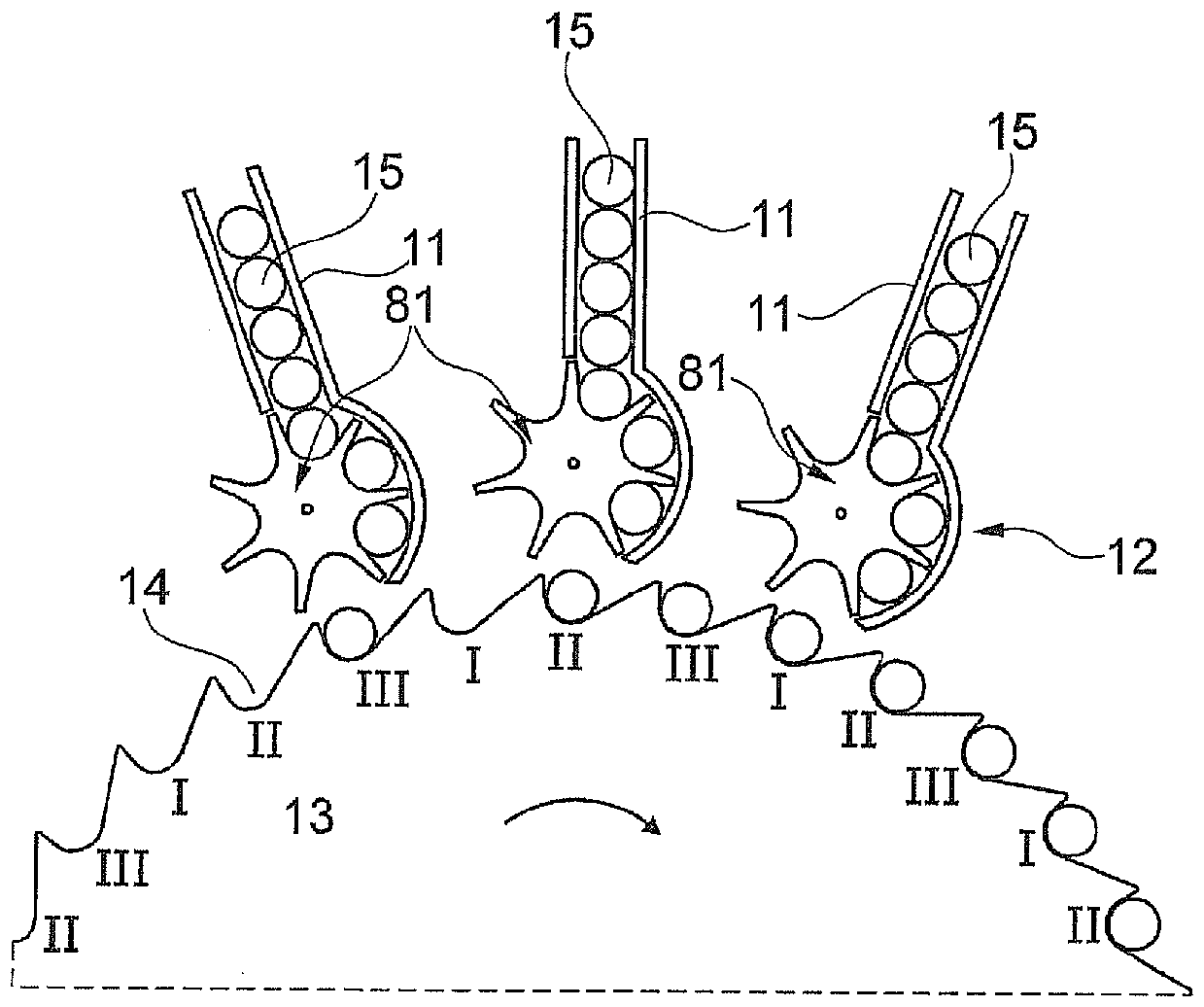 Conveying device for rod-shaped tobacco articles