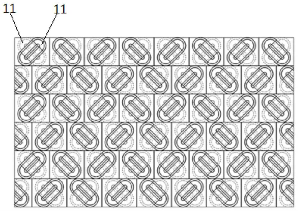 A symmetrical bubbling plate heat transfer element