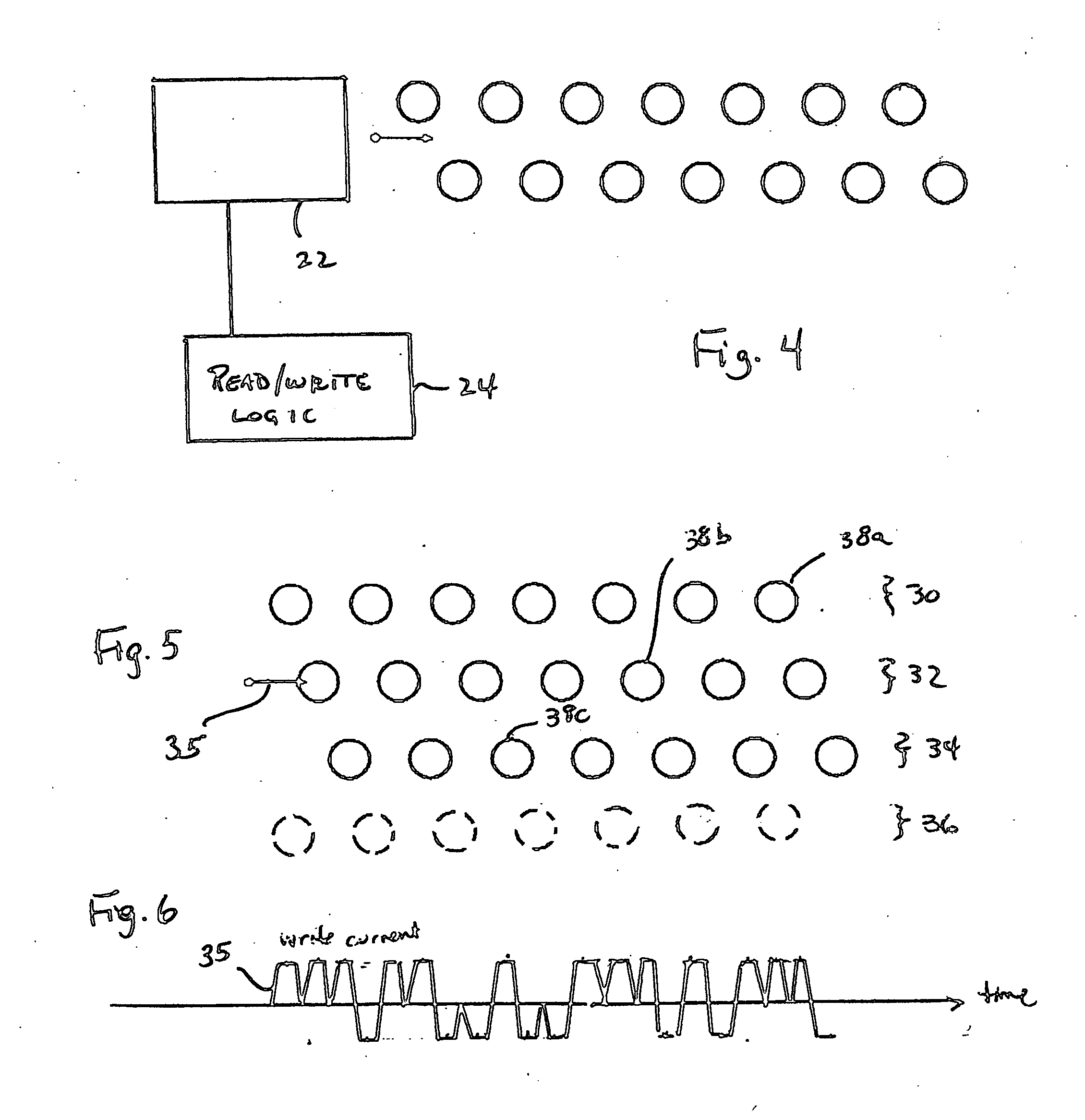 Data storage device with bit patterned media with staggered islands
