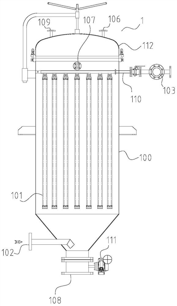 Coking wastewater oil removal treatment device and method