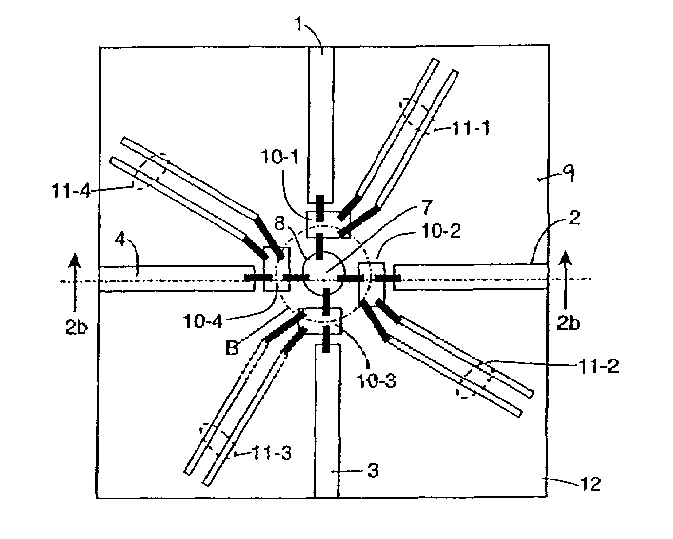 Single-pole multi-throw switch having low parasitic reactance, and an antenna incorporating the same