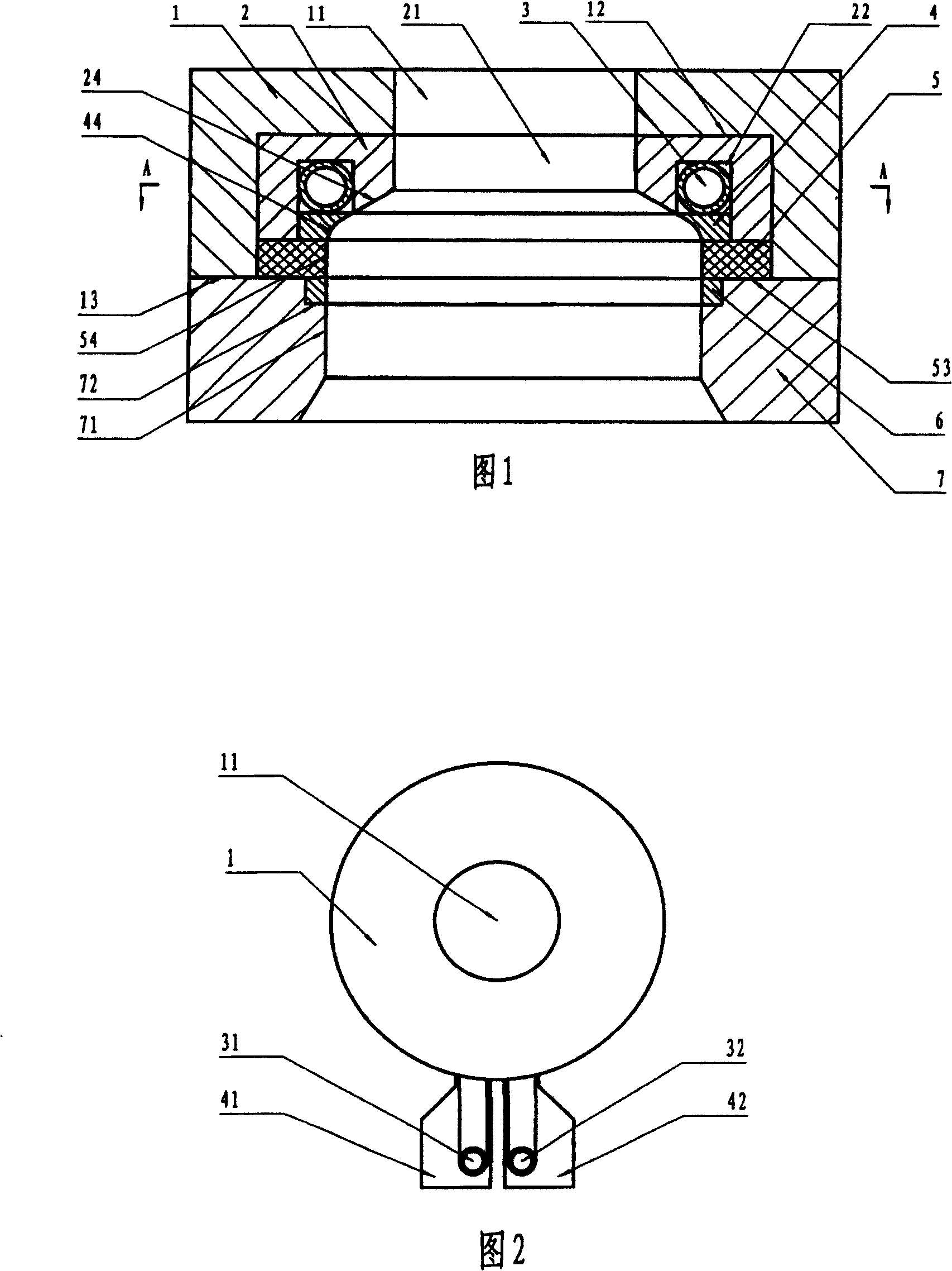 High-frequency soldering assembly for composite soft tube shoulder