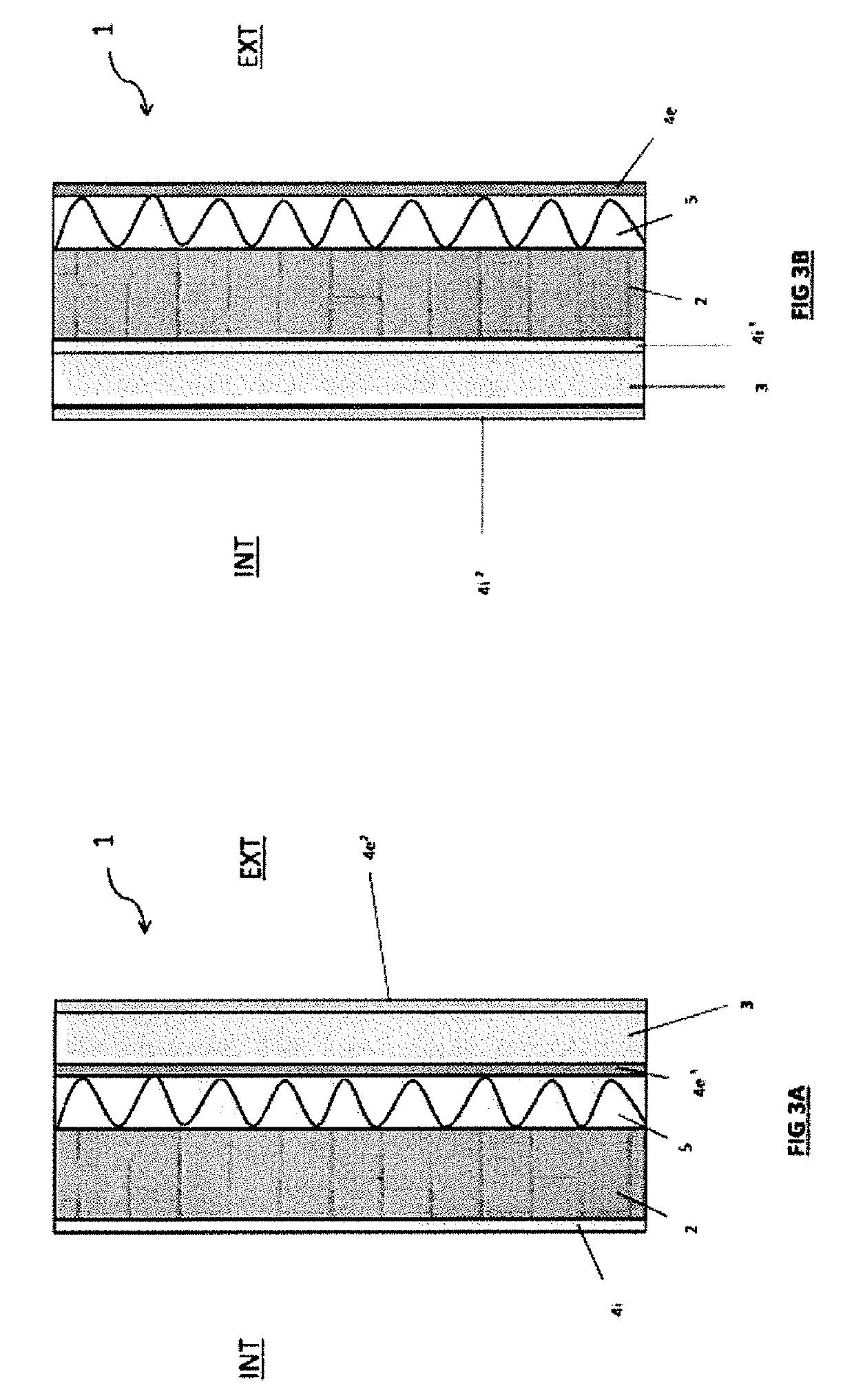 Multilayer insulating construction system for a building - method for its manufacture - dry composition for use in such manufacture