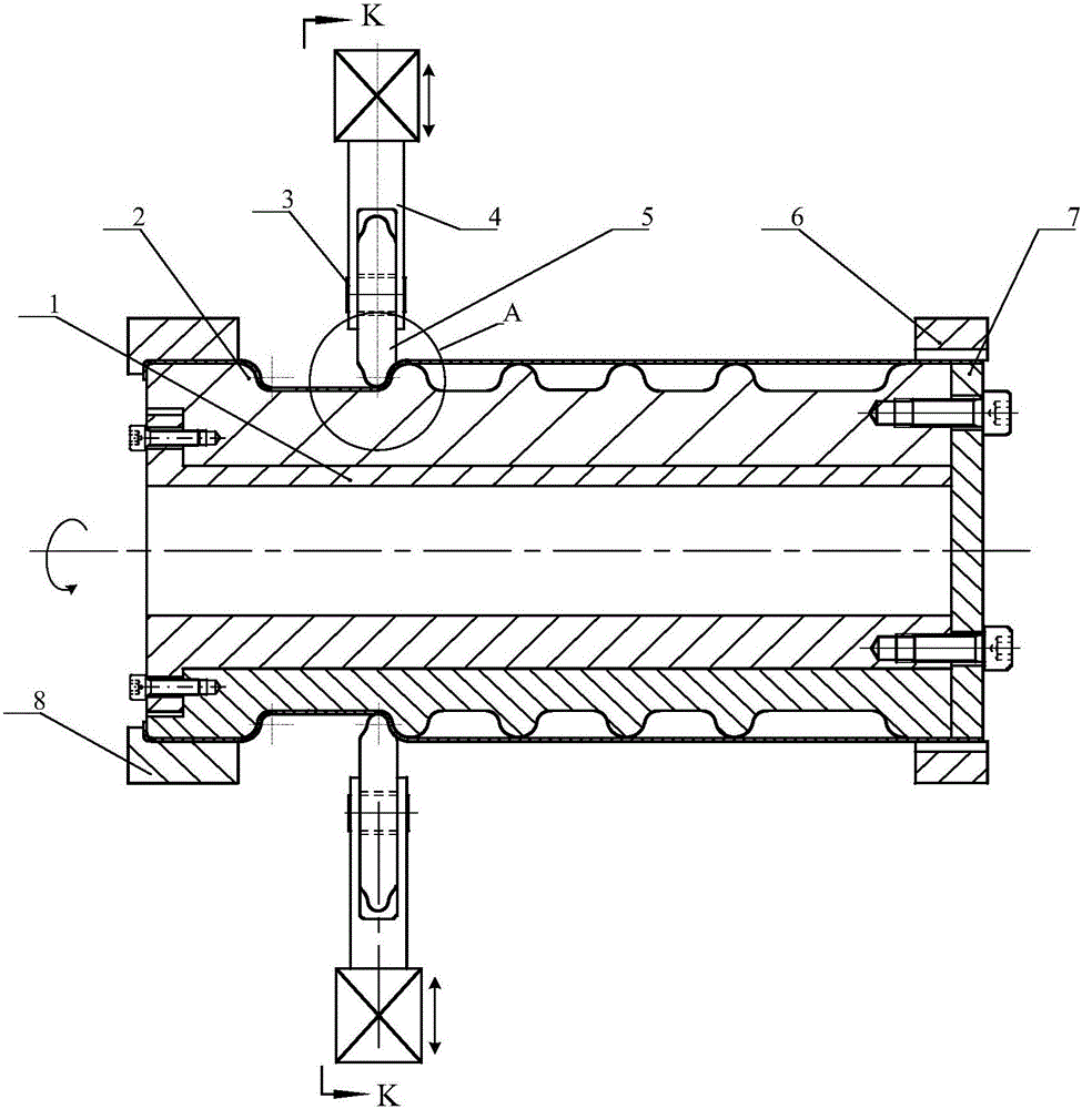 Large-diameter corrugated pipe vibration forming device and method