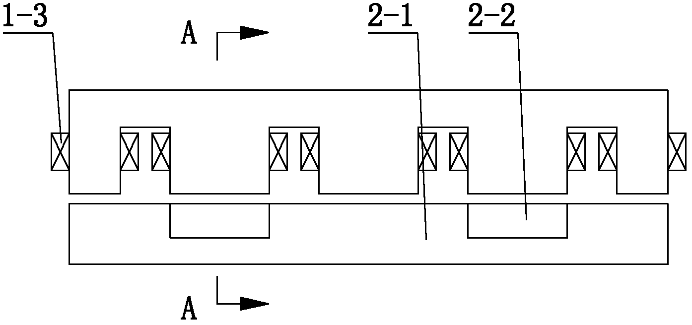 Magnetic field modulation type flat plate type transverse flux linear motor