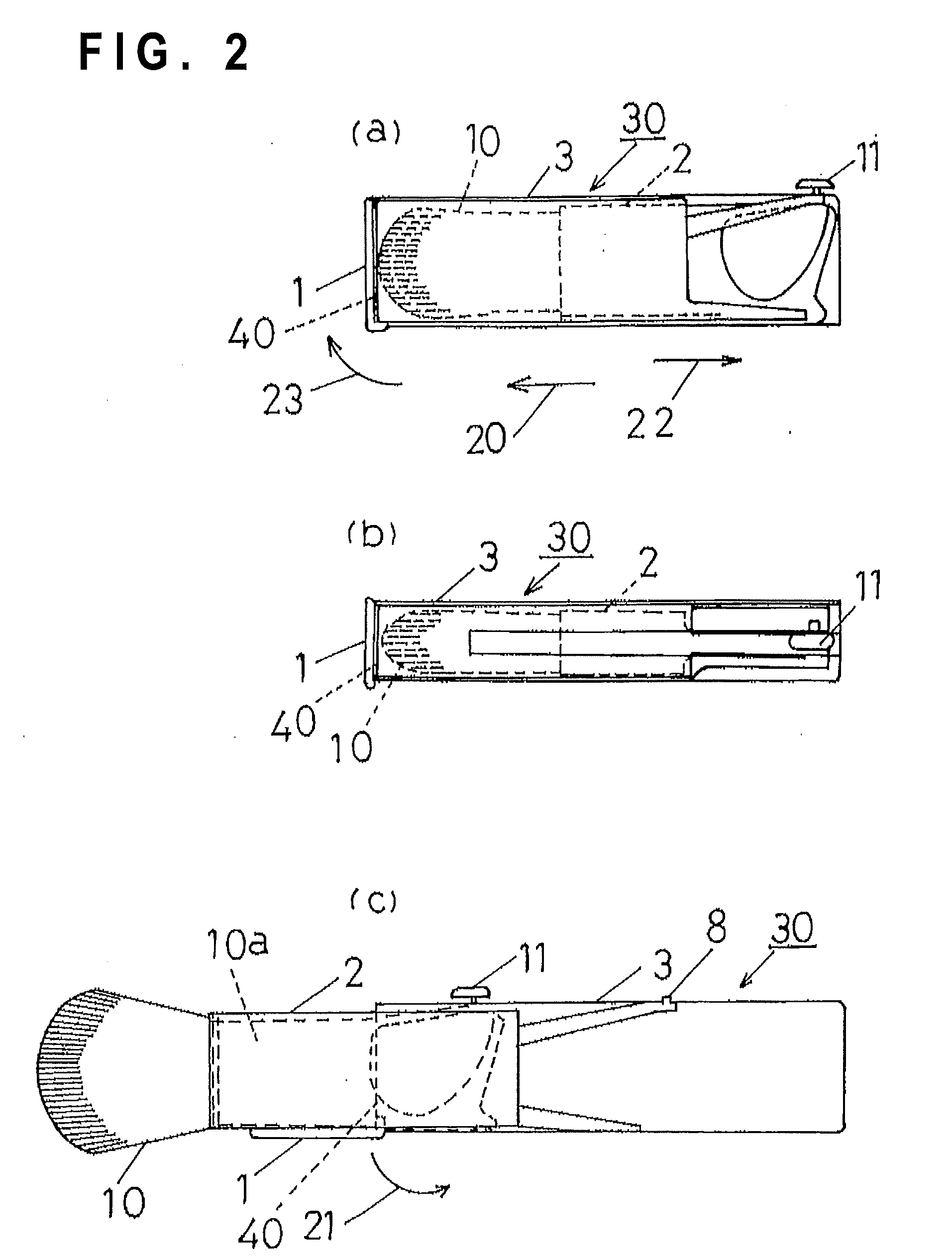 Mechanism for opening and closing an opening portion