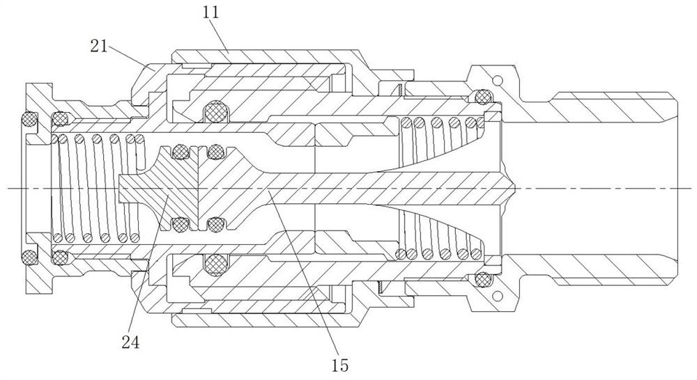 A fluid connector assembly and its connector, adapter connector