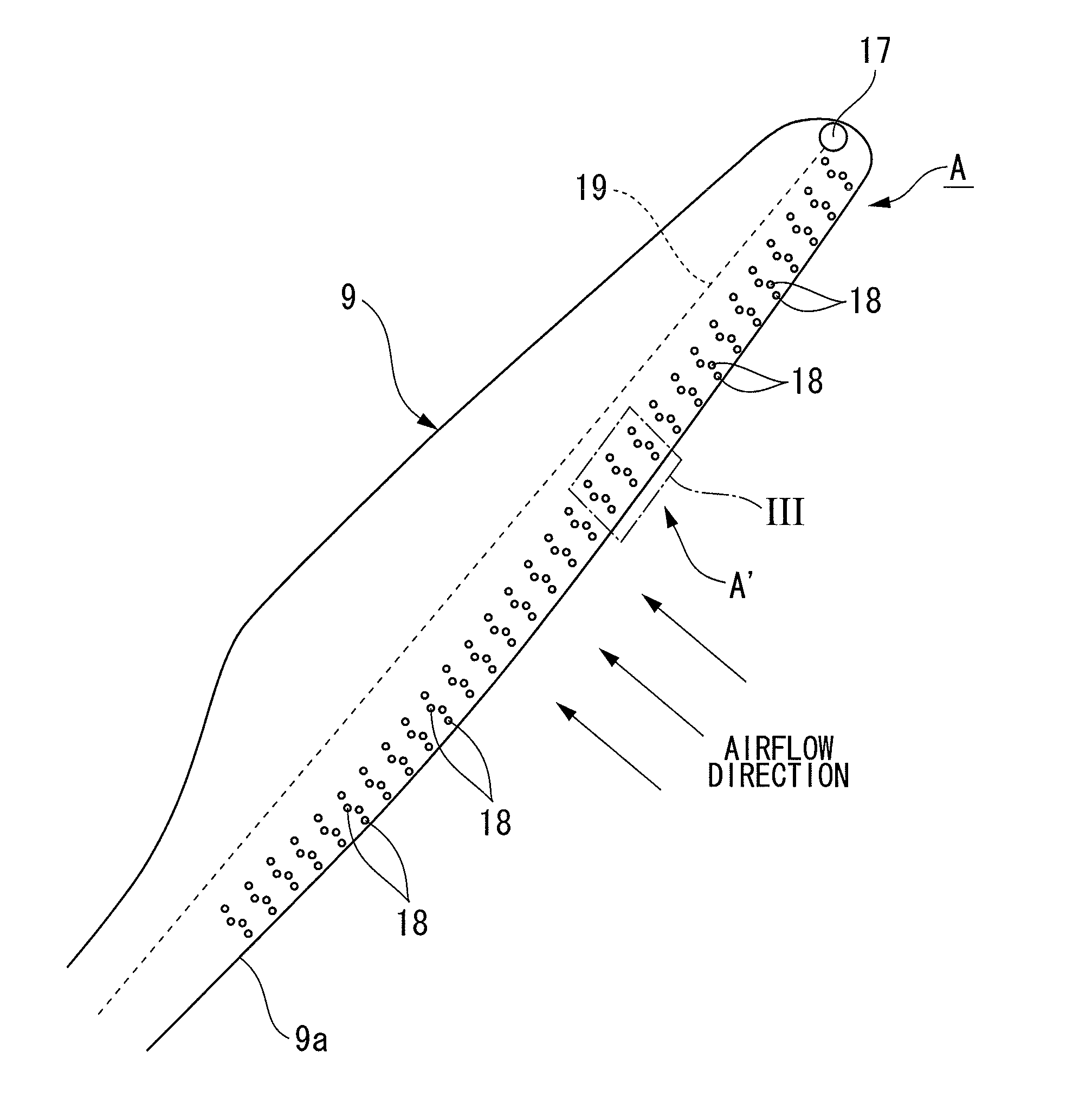Wind turbine rotor blade lightning discharger and wind turbine generator equipped with the same