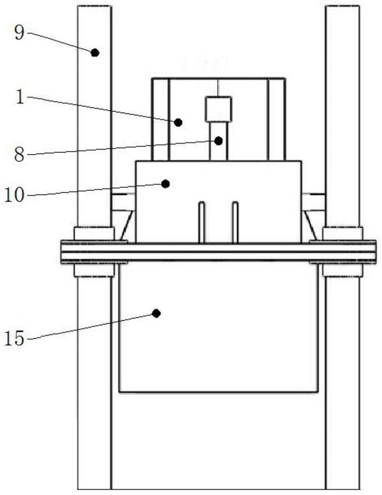 Casting device and casting method for large gear steel cast ingot