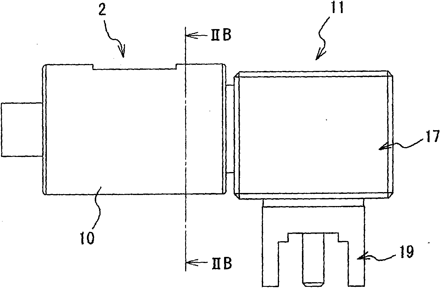 Coaxial connector and coaxial connector with antenna