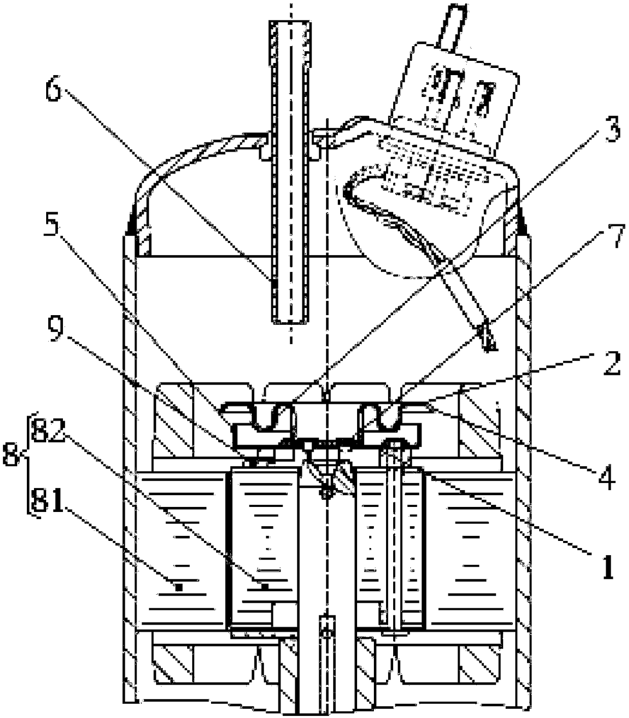 Compressors, refrigerant circulation systems and air conditioners