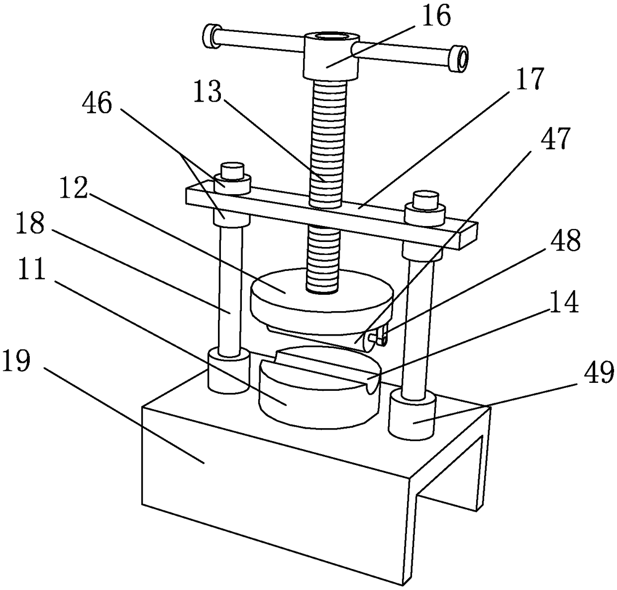 Yarn guiding device for textile product production
