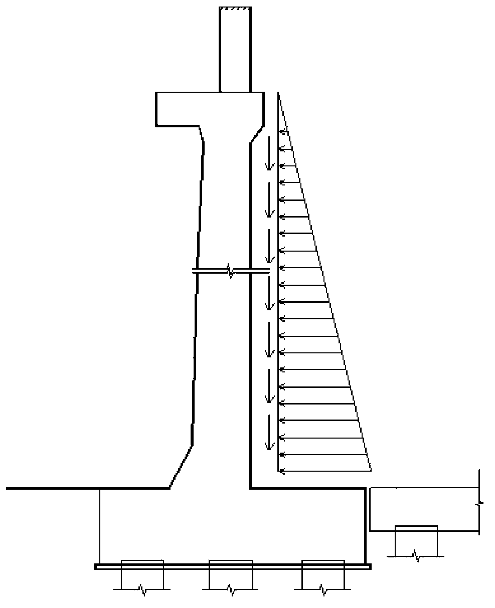 Connecting structure of circular coal bunker coal retaining wall and coal piling area raft foundation and construction method thereof