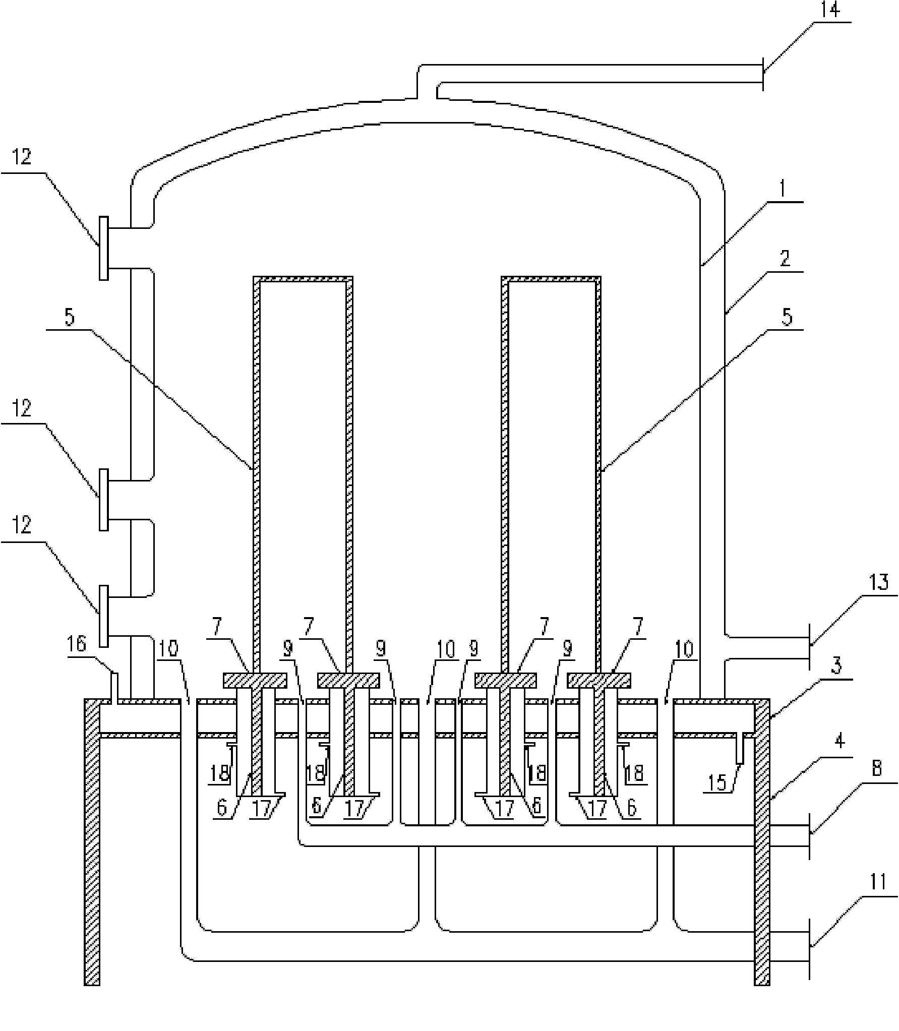 Polysilicon reducing furnace with multiple gas outlets on chassis
