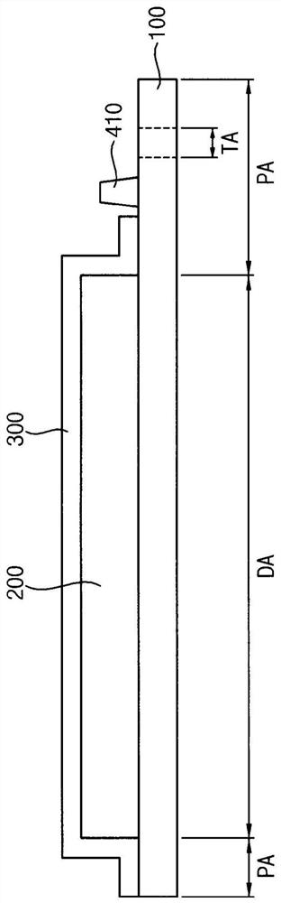 Display device and manufacturing method therefor