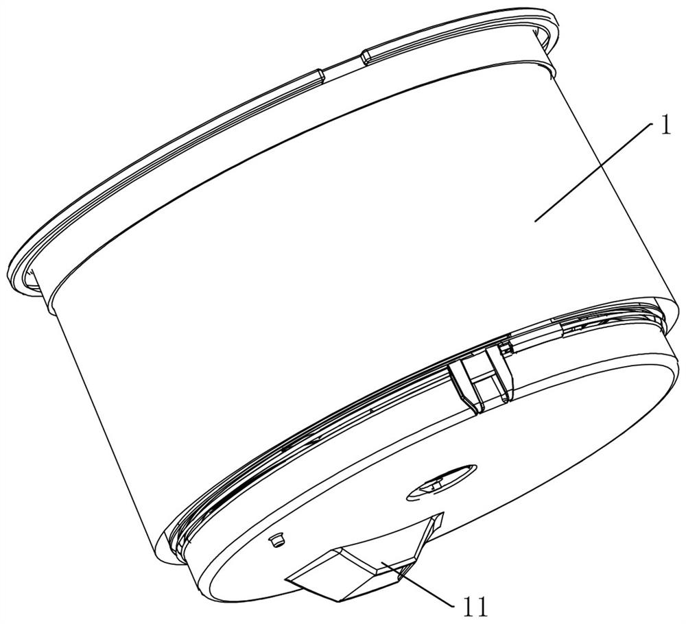 Self-cleaning milk powder bin