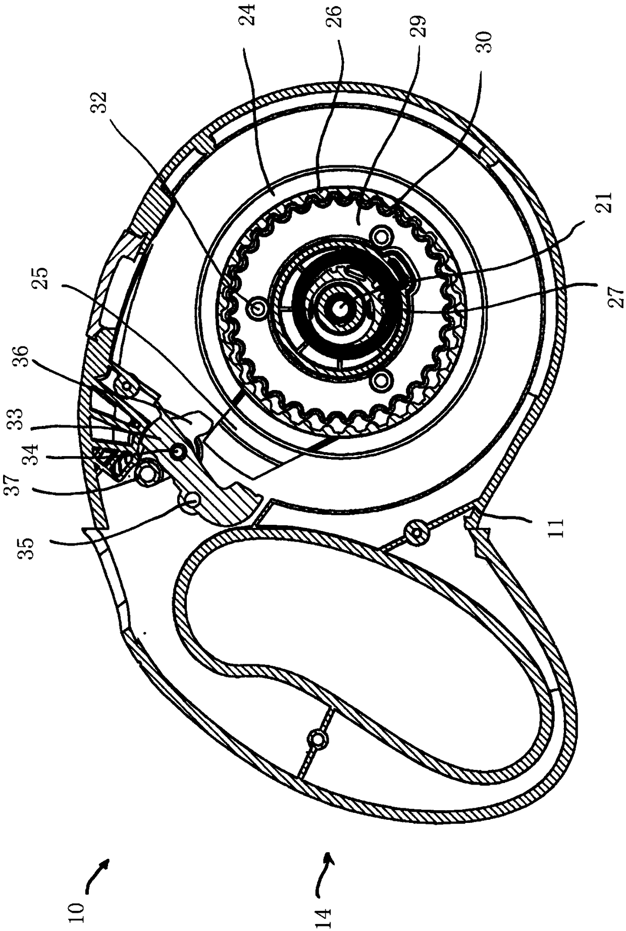 Rolling device for rolling and unrolling leash