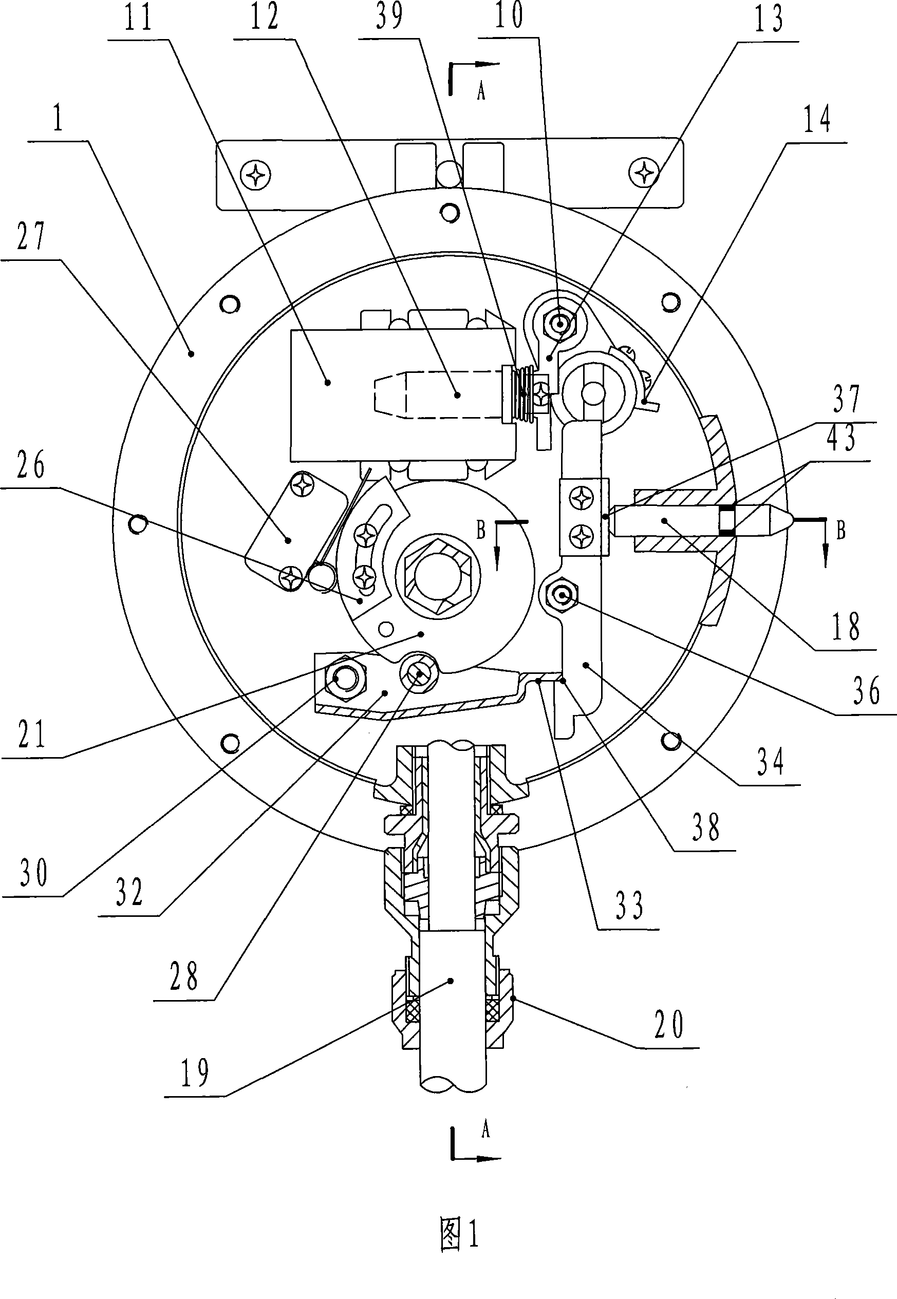 Operating mechanism of valve for removing flue gas and preventing fire