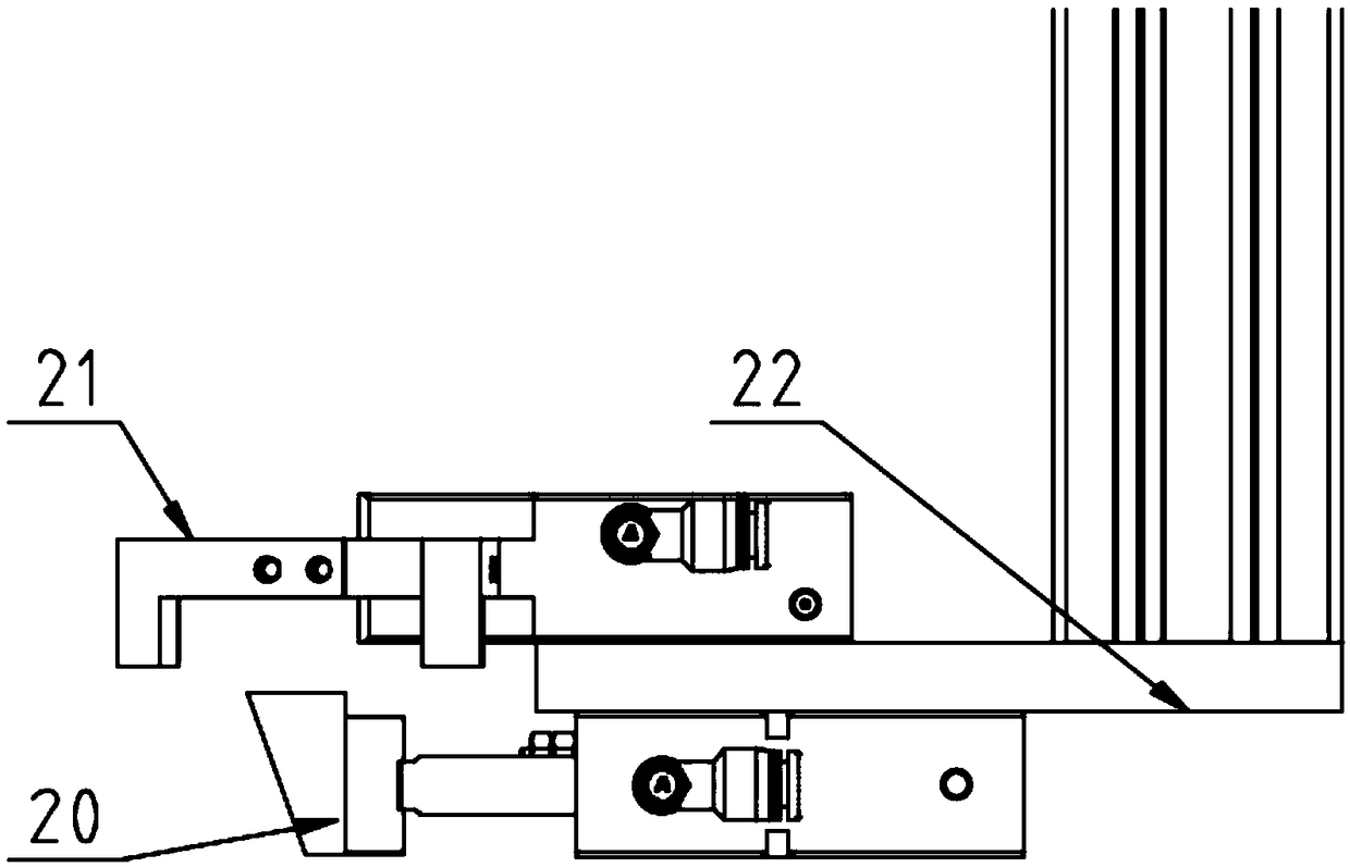 Automobile cylinder cover feeding and discharging device