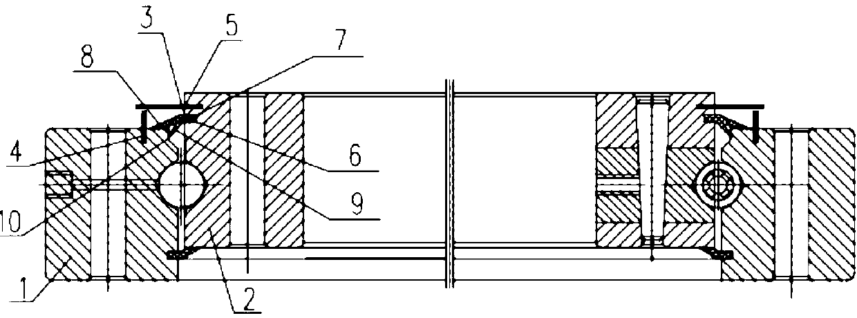 Seal assembly and slewing bearing using same