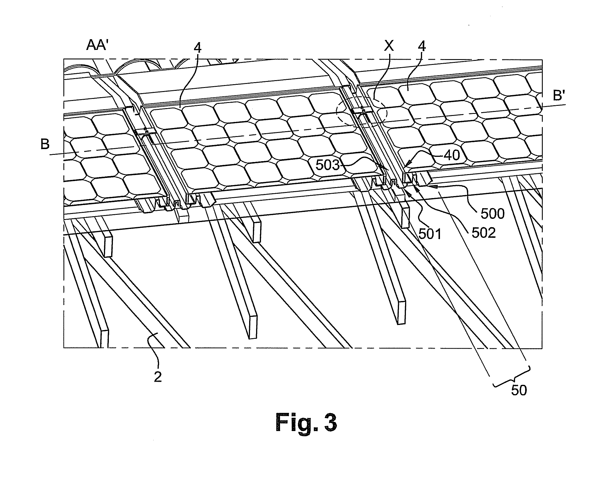 Structure for rigidly connecting solar panels to a fixture