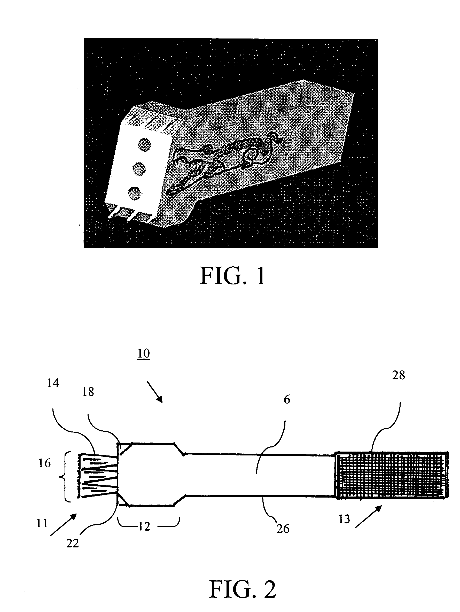 Cleaning and sanitizing device for razors and method of use