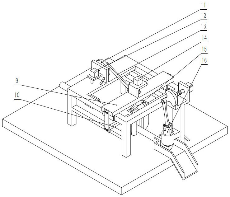 Polycrystalline silicon crusher with bar conveying device