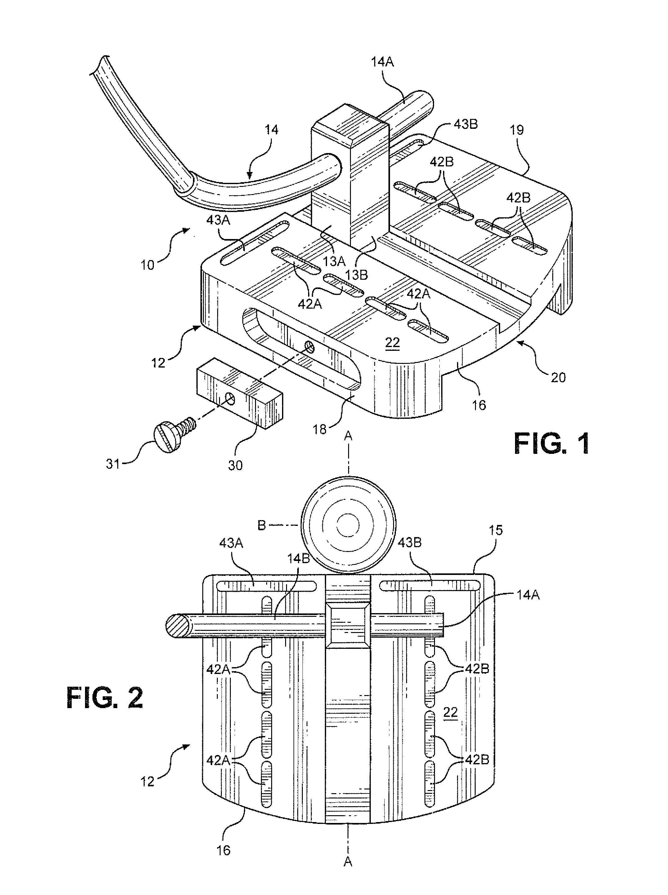 Golf putter with adjustable head