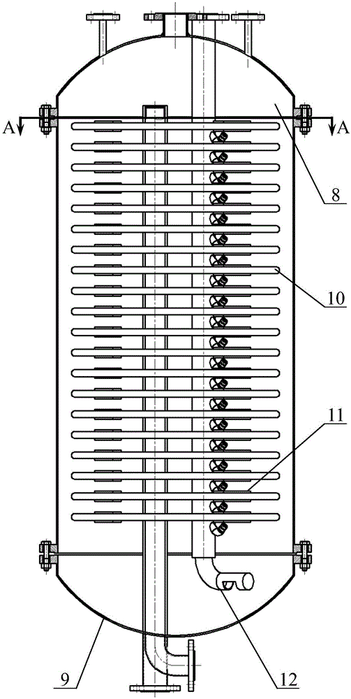 Uniform distribution type pulsating flow generating device for vibration induction of elastic tube bundles inside heat exchanger