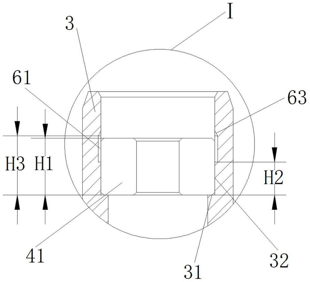 Novel middle pipe structure for mounting ball bearing