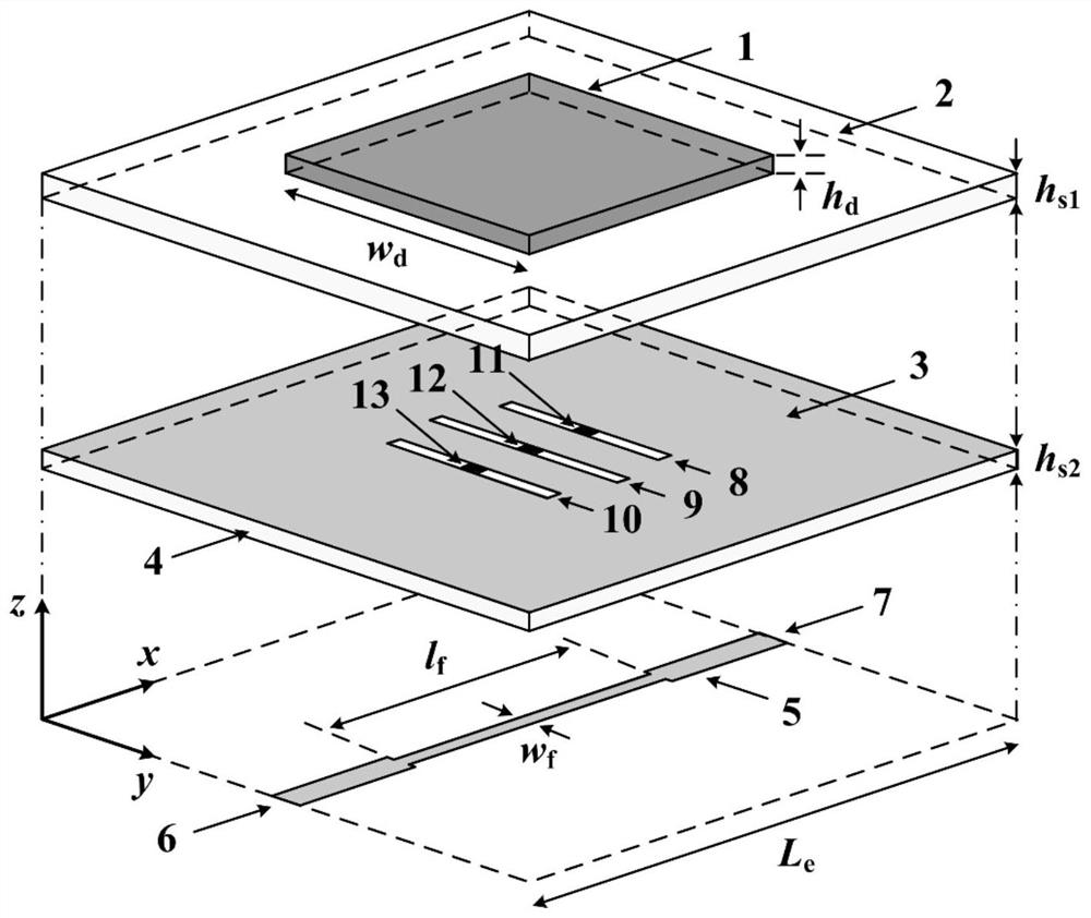 Differential feed directional diagram reconfigurable dielectric patch antenna