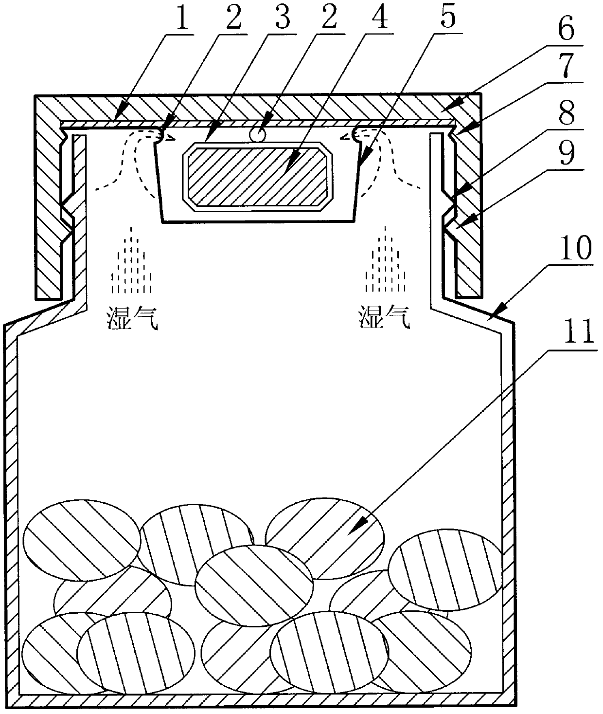 Medicine bottle with solid silicon dioxide flake desiccant