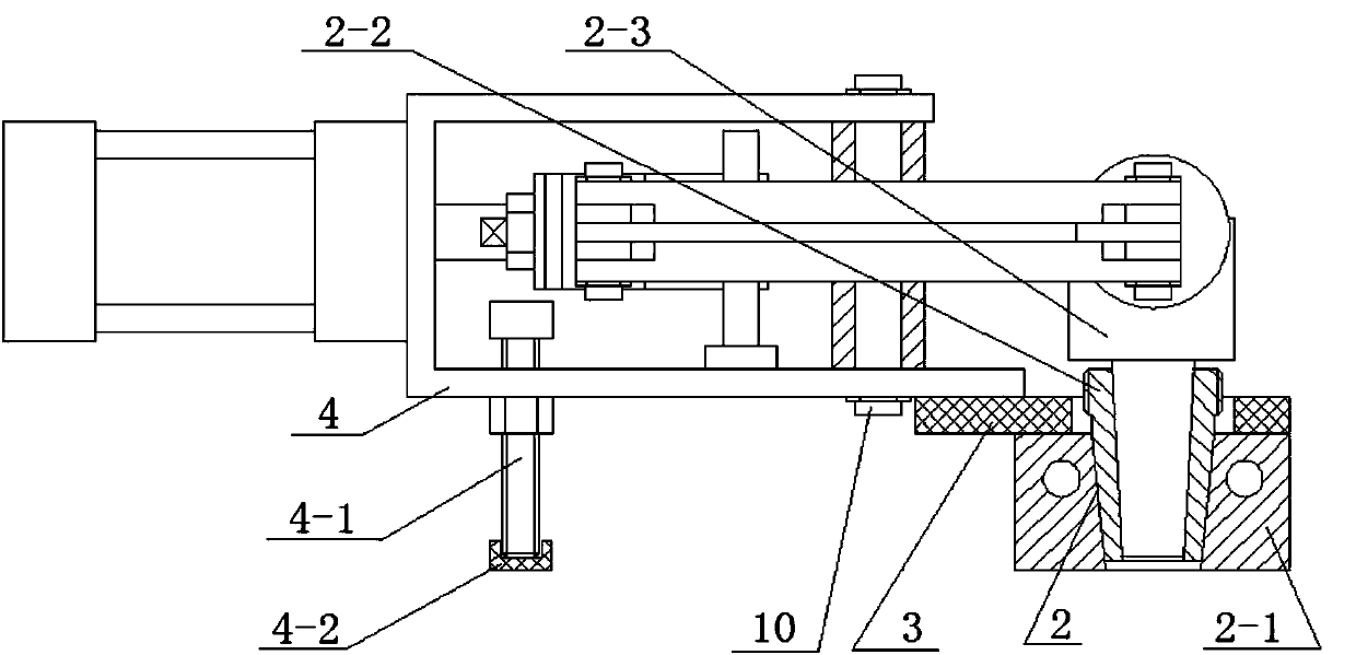 A ring seat automatic positioning welding device