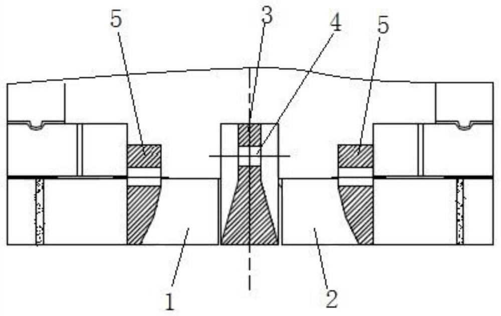 Adjustable coke oven chute opening structure
