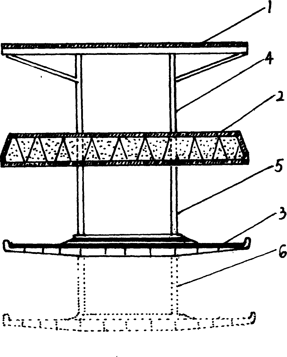 Floating structure with double bottoms