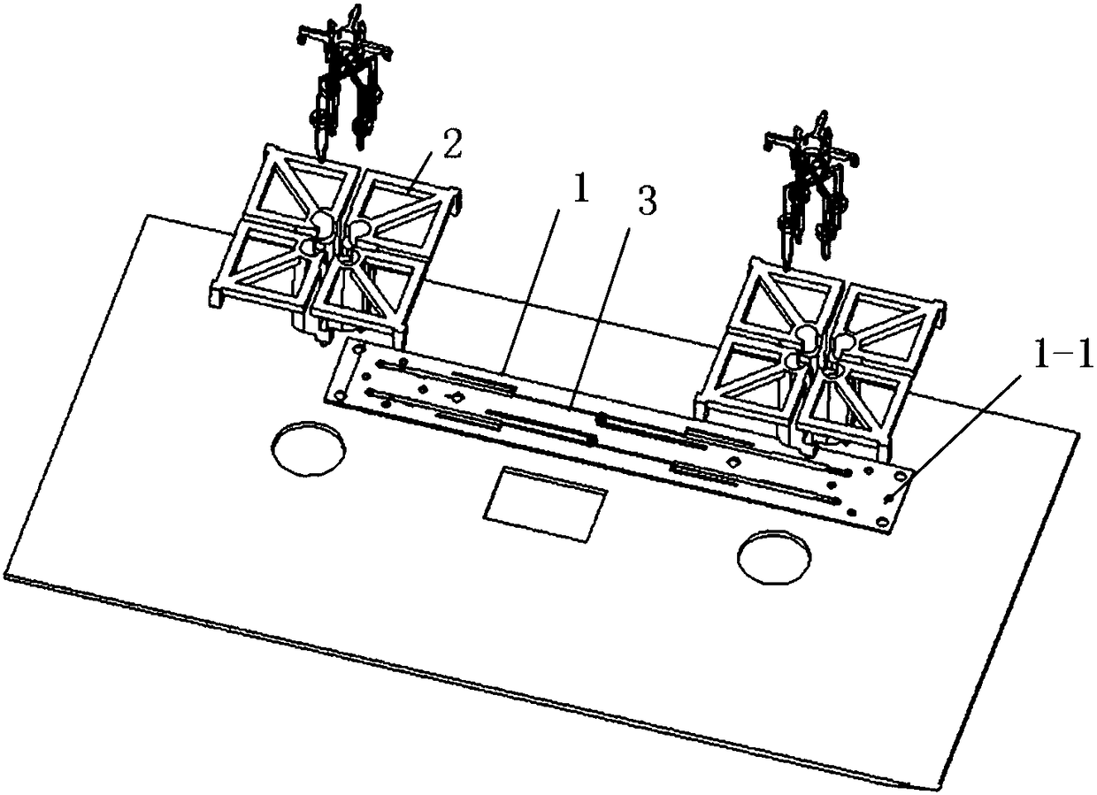 High-performance ultra-wideband antenna oscillator