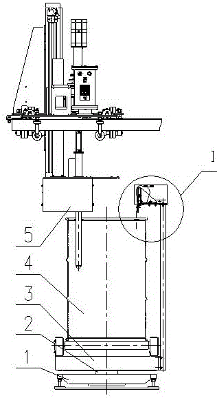 A steel drum filling device that automatically discharges static electricity and a safe filling method