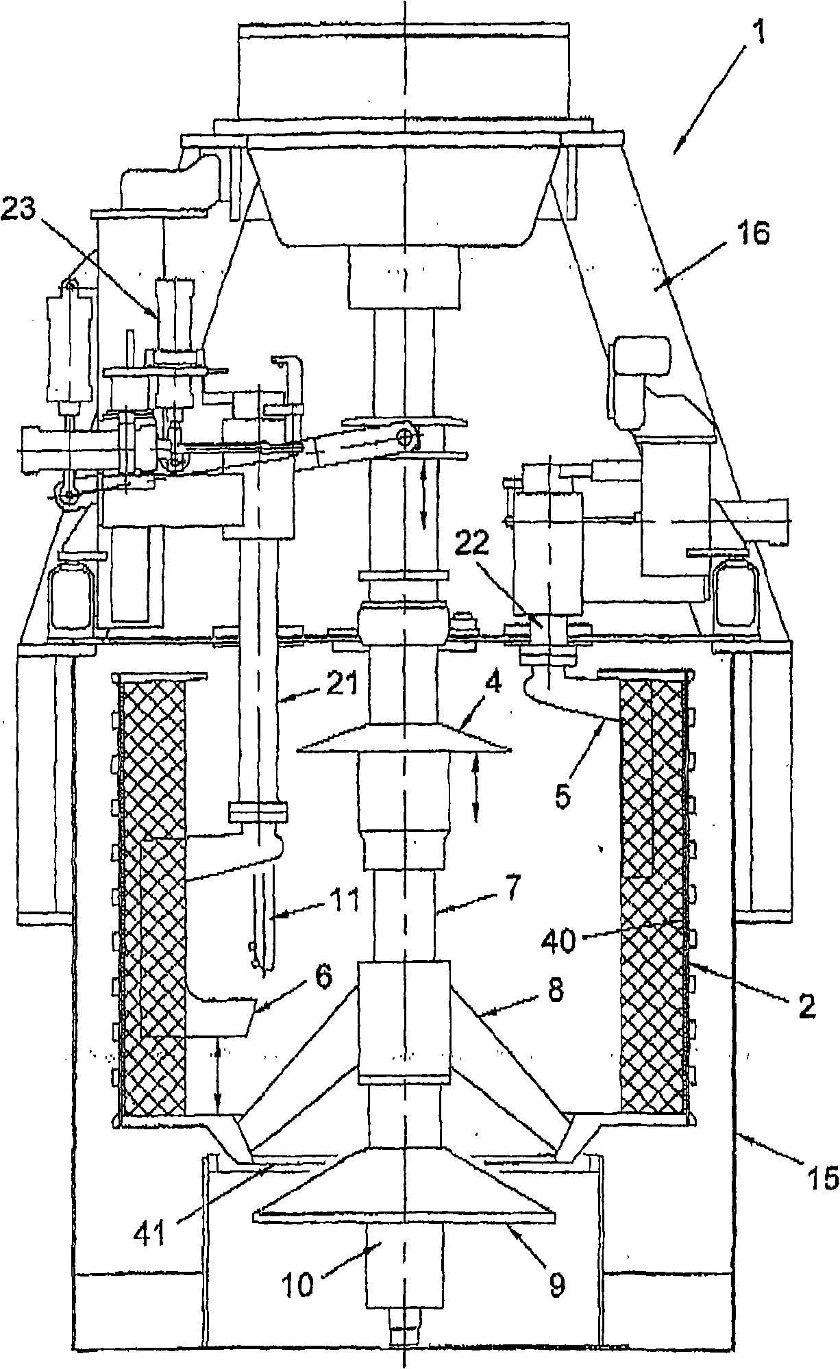 Discontinuous centrifugal machine which is intended, in particular, to separate molasses from sugar crystals in a masse-cuite