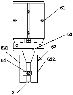 Pin assembling device