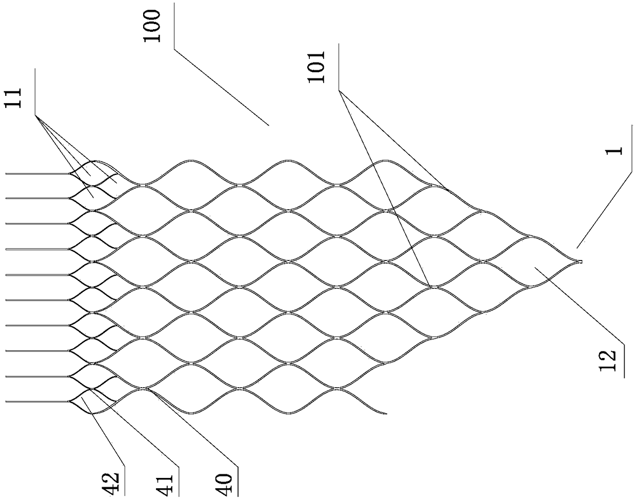 A thrombectomy bracket with a gradually changing mesh