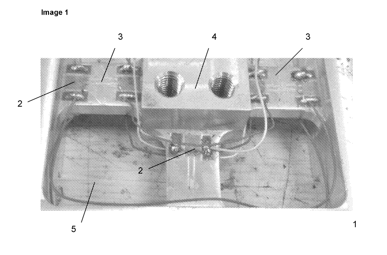 Pressure sensor containing mechanically deforming elements